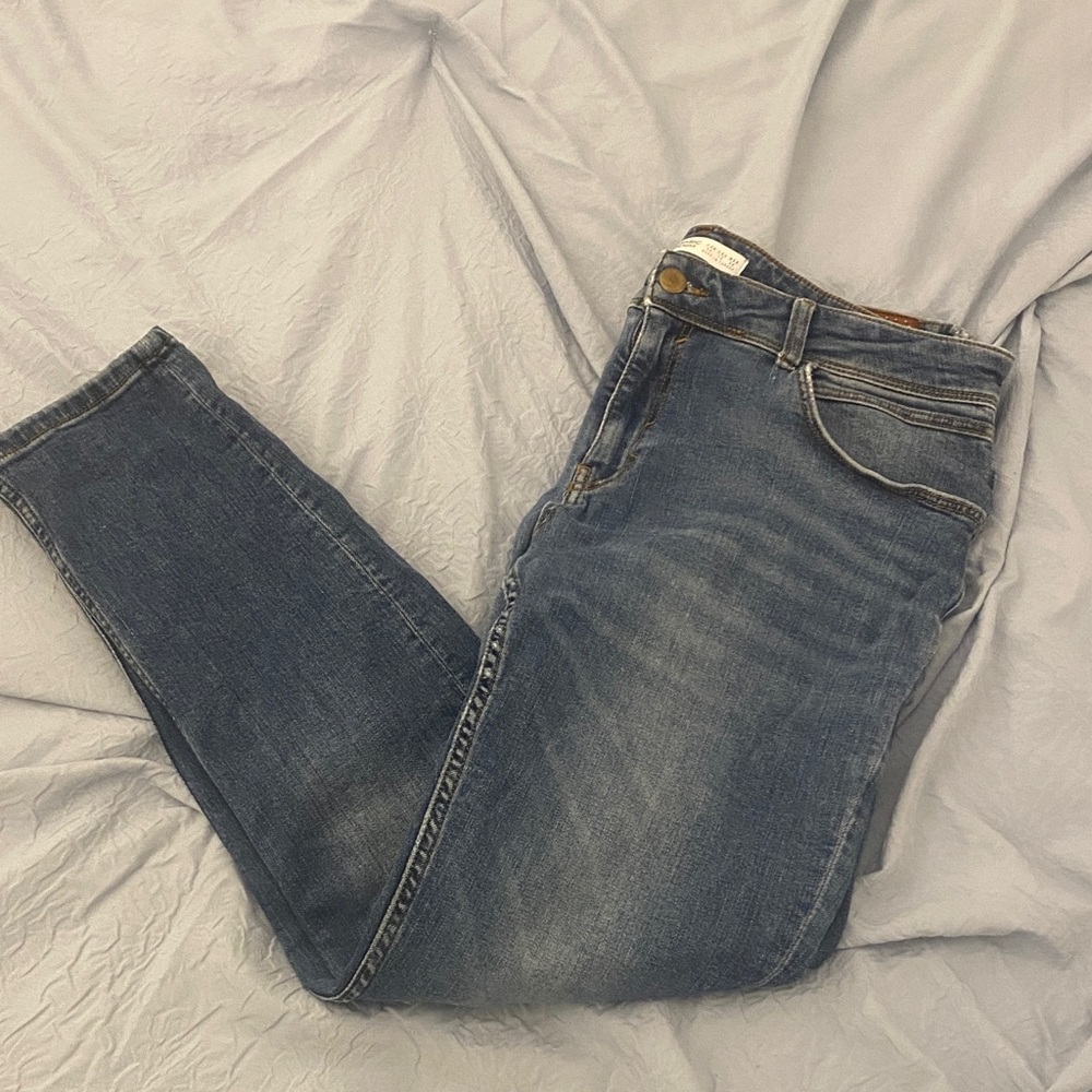 Zara Women's Skinny Jeans in Classic Blue